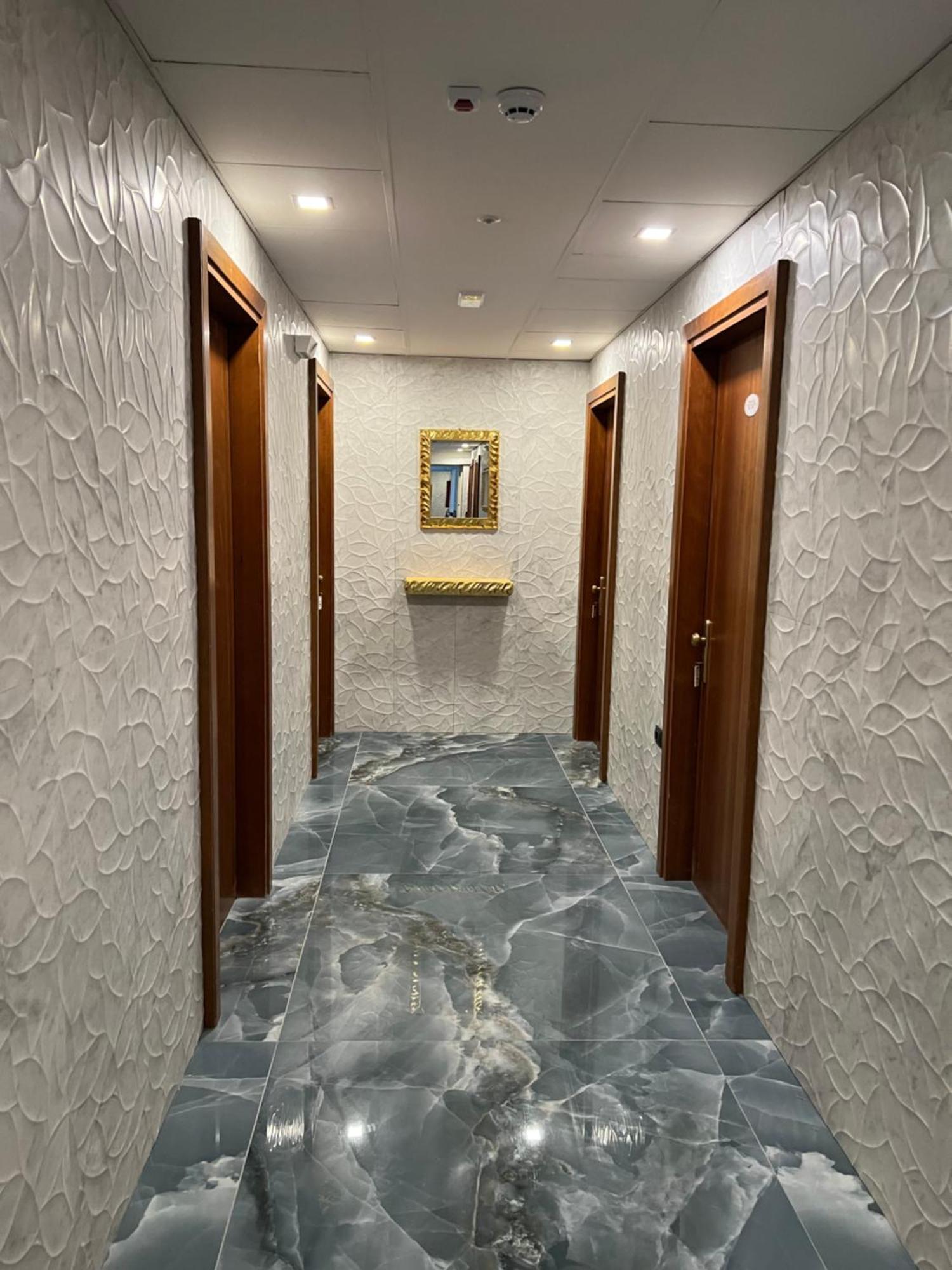 Hotel Miro Ріміні Екстер'єр фото